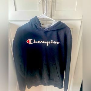 Men’s Champion pullover hoodie. Size Medium